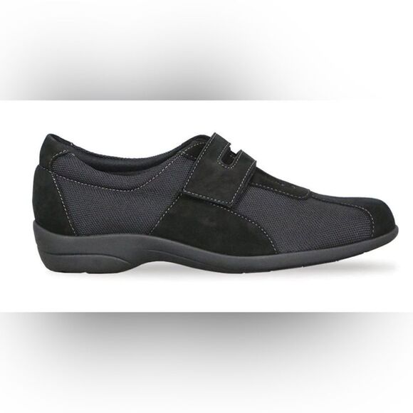 Munro Joliet black fabric/suede strap sneakers. Shock absorbing heel. Size 9 N. - Picture 1 of 11